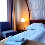 Willa Akacja Bed & Breakfast - Gdynia Orlowo Bed & Breakfast