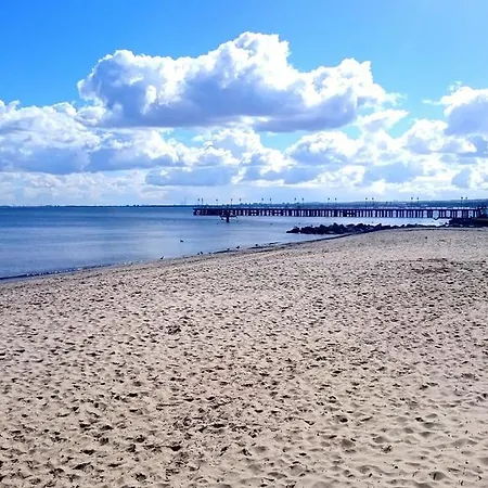 Bed & Breakfast Willa Akacja Bed & Breakfast - Gdynia Orlowo 3*