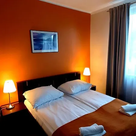 Akacja - Orlowo Couette-café 3*