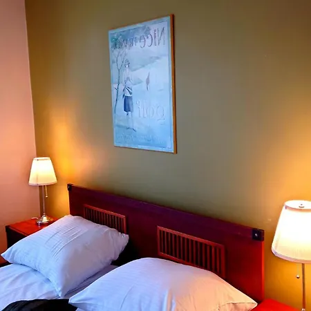 Bed & Breakfast Willa Akacja Bed & Breakfast - Gdynia Orlowo 3*