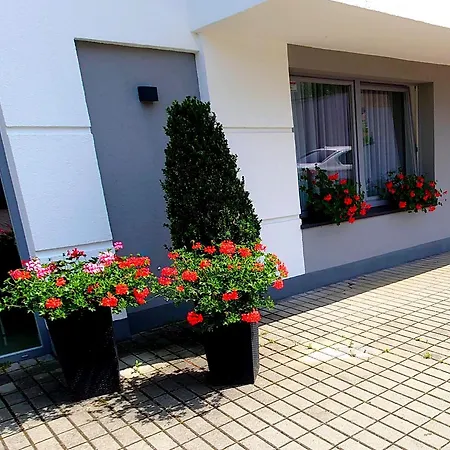 Akacja - Orlowo Couette-café Gdynia