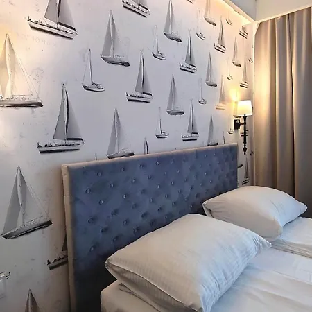 Willa Akacja Bed & Breakfast - Gdynia Orlowo Bed & Breakfast Gdynia