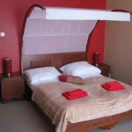Bed & Breakfast Willa Akacja Bed & Breakfast - Gdynia Orlowo 3*